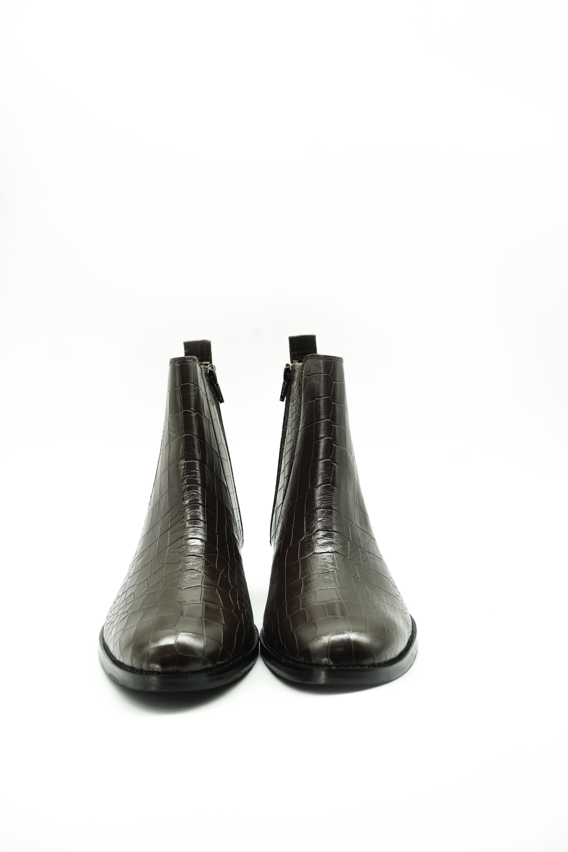 Vittorio Tan Premium Croc Chelsea Boots