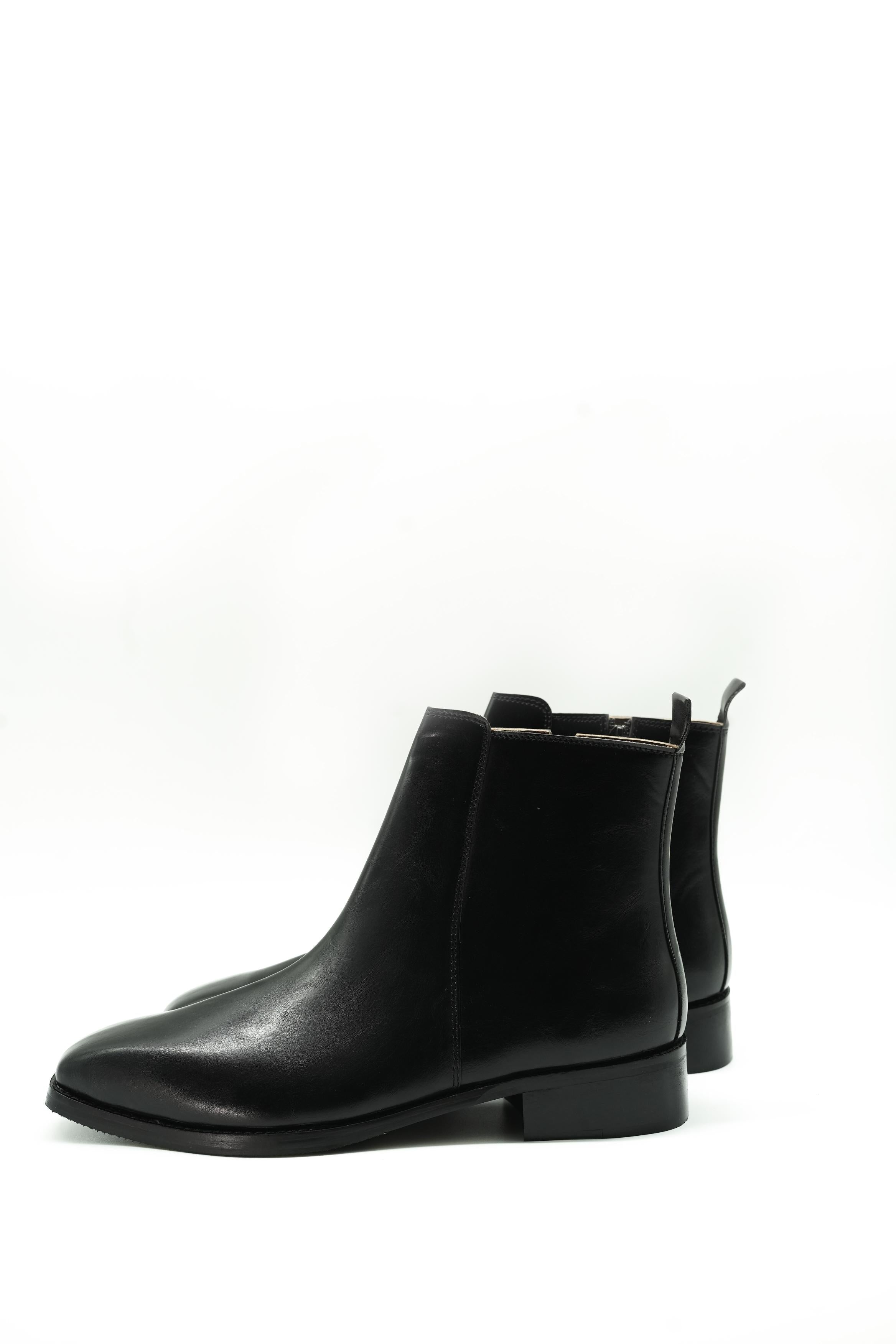 Vittorio Classic Chelsea Boots Square Toe